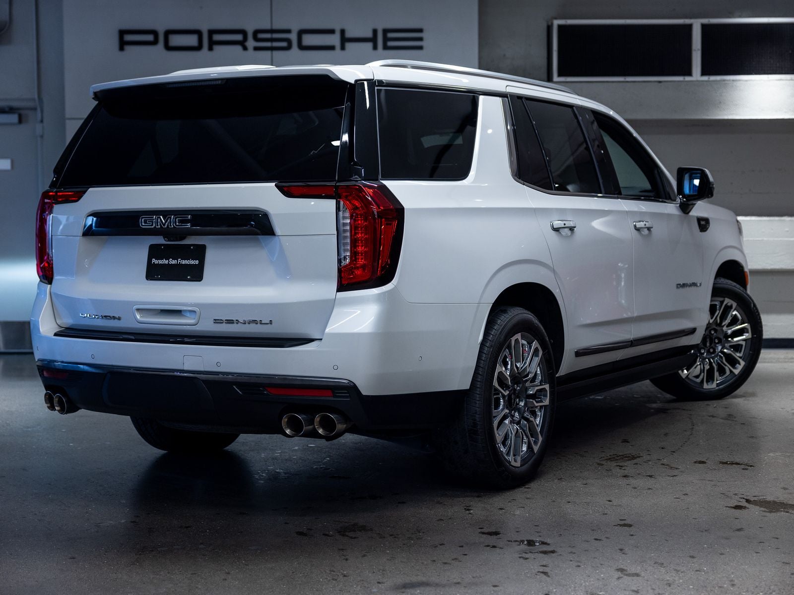2024 GMC Yukon Denali Ultimate