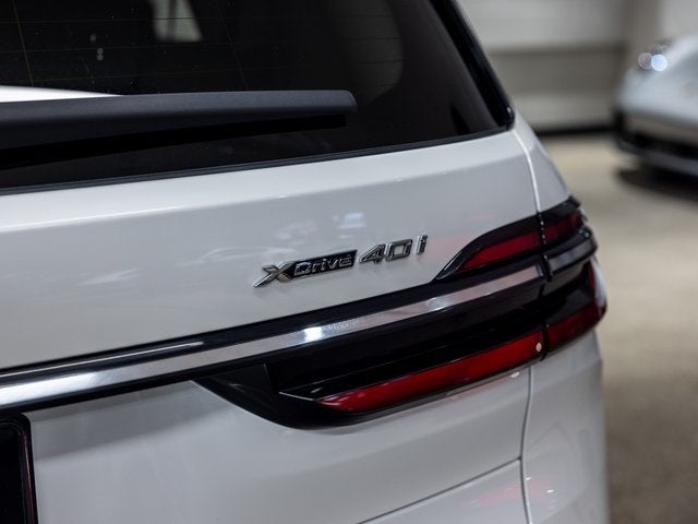 2025 BMW X7 xDrive40i