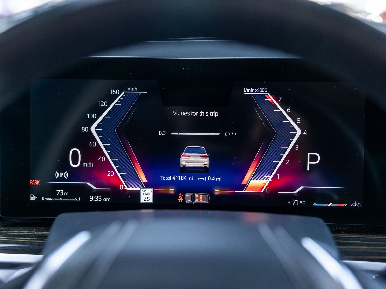 2025 BMW X7 xDrive40i