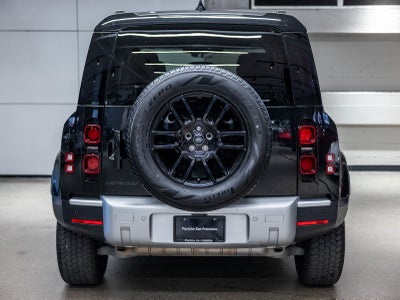 2025 Land Rover Defender 110 S