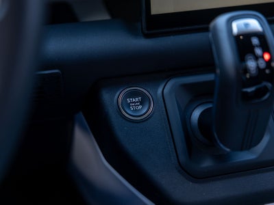 2025 Land Rover Defender 110 S