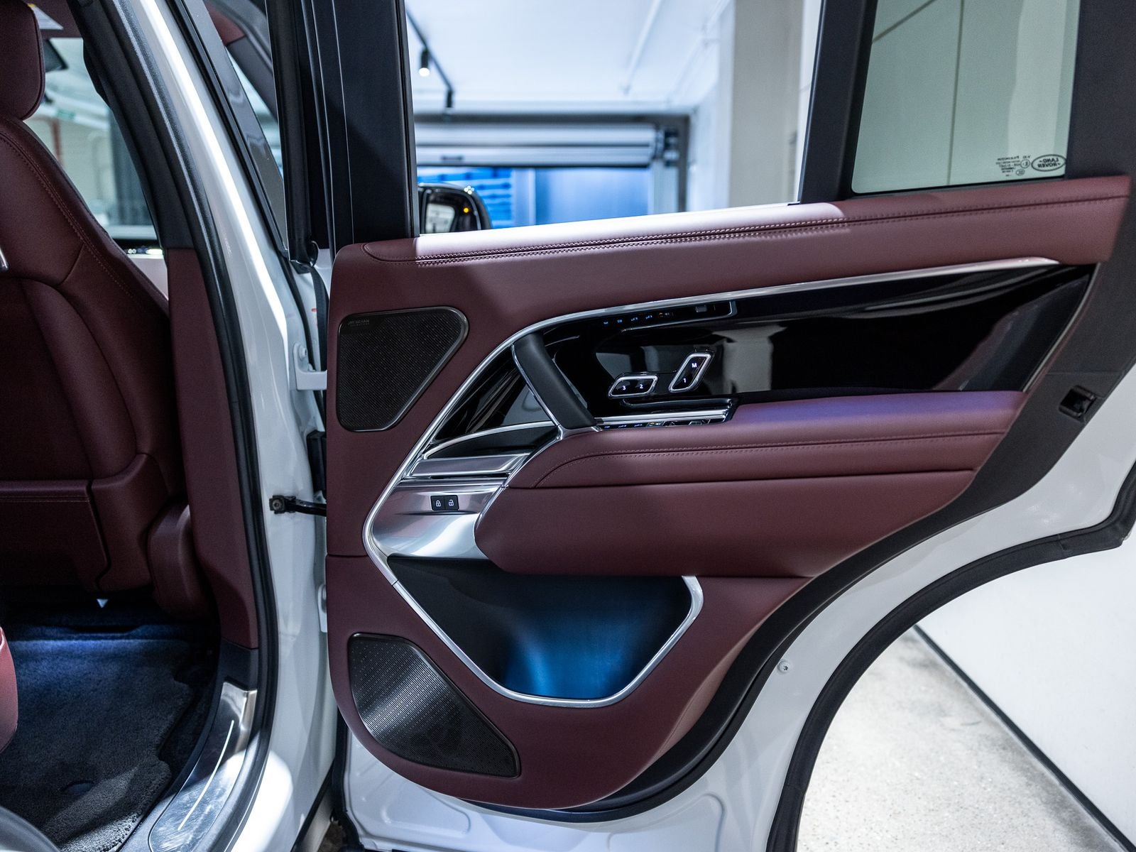 2025 Land Rover Range Rover Autobiography