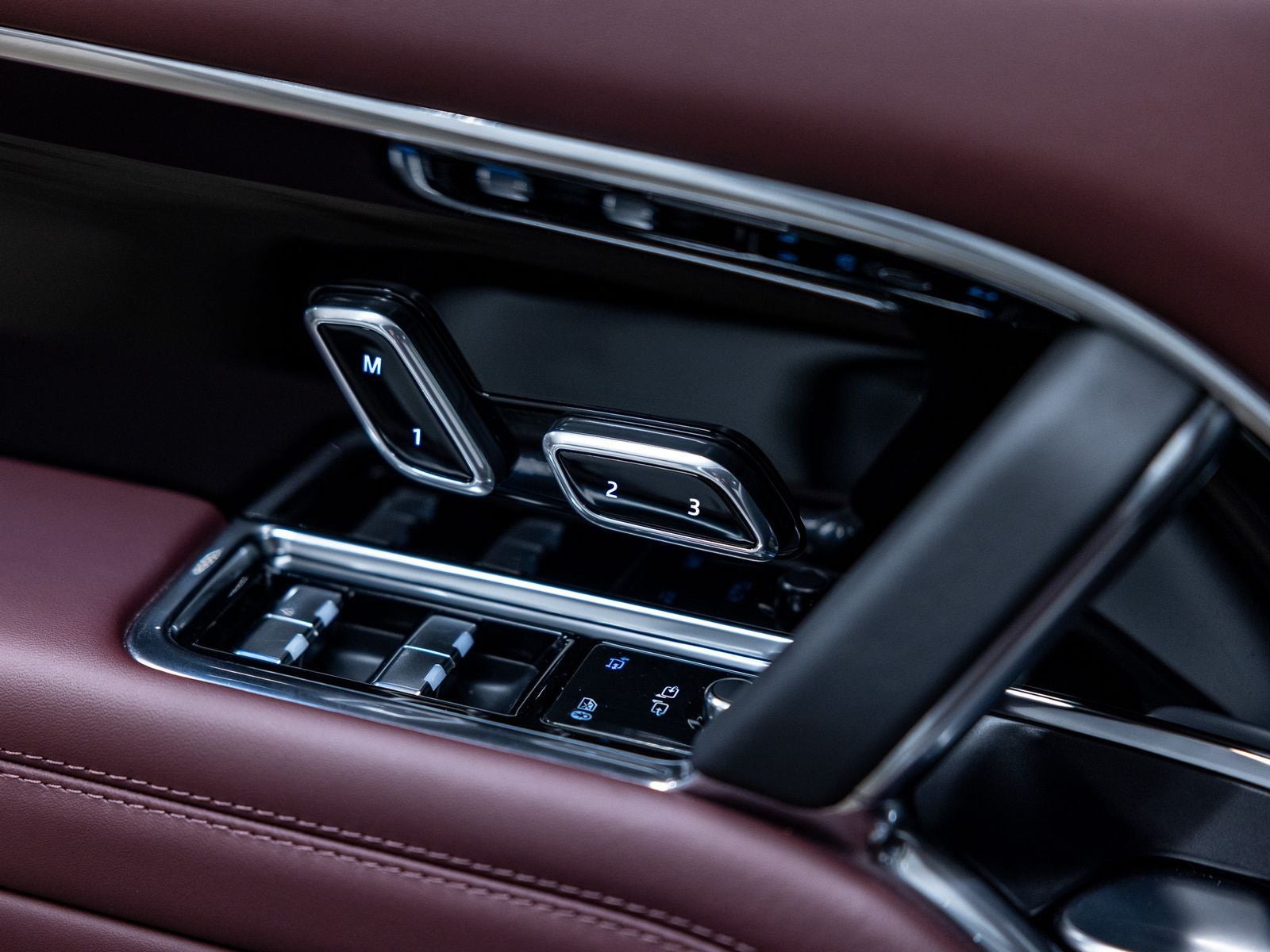 2025 Land Rover Range Rover Autobiography