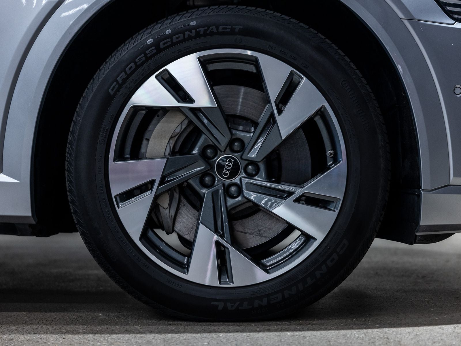 2023 Audi e-tron Premium Plus quattro