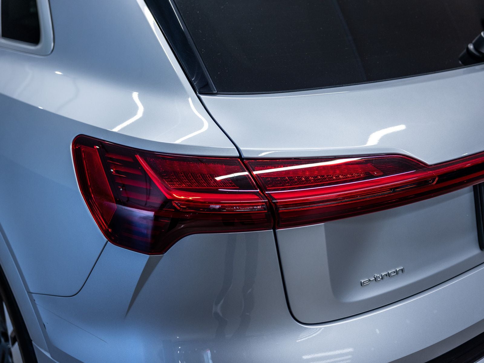 2023 Audi e-tron Premium Plus quattro