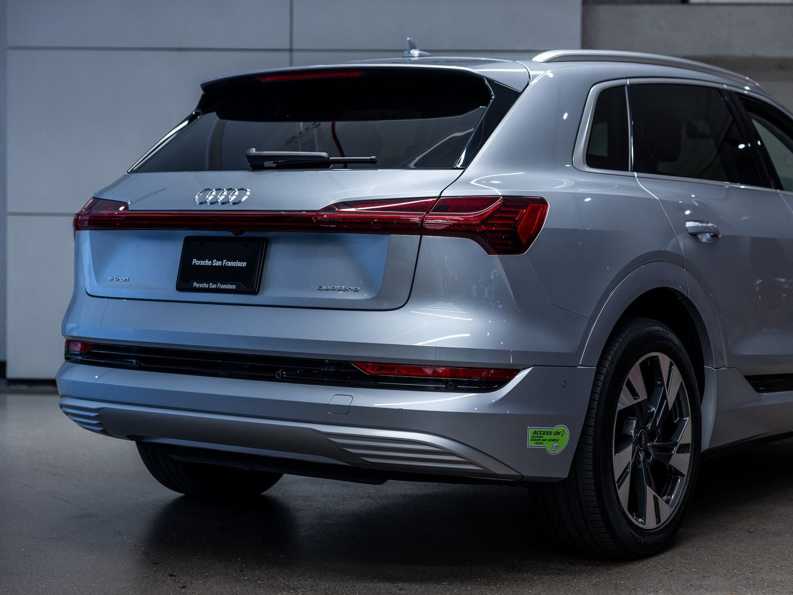 2023 Audi e-tron Premium Plus quattro