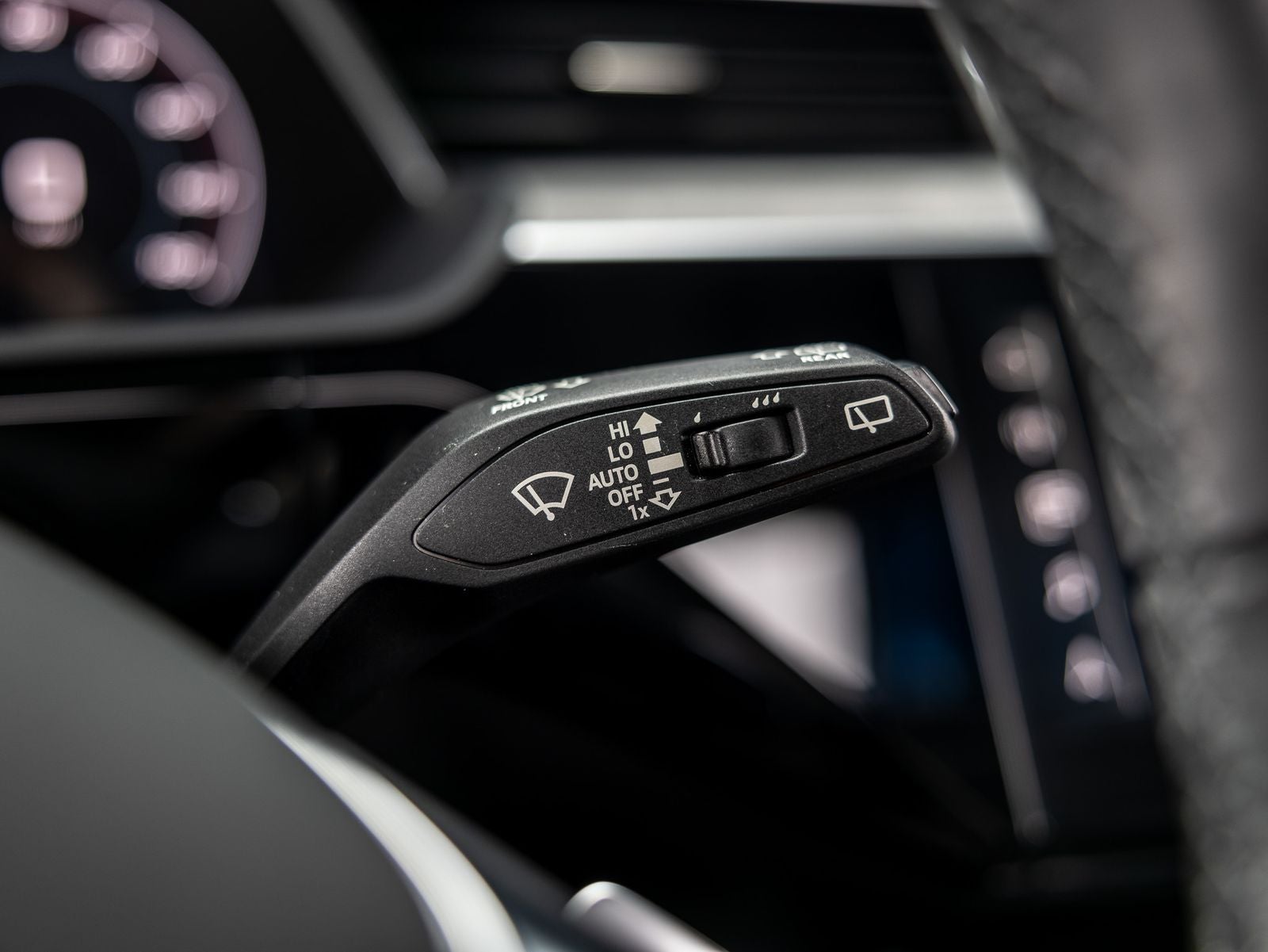 2023 Audi e-tron Premium Plus quattro