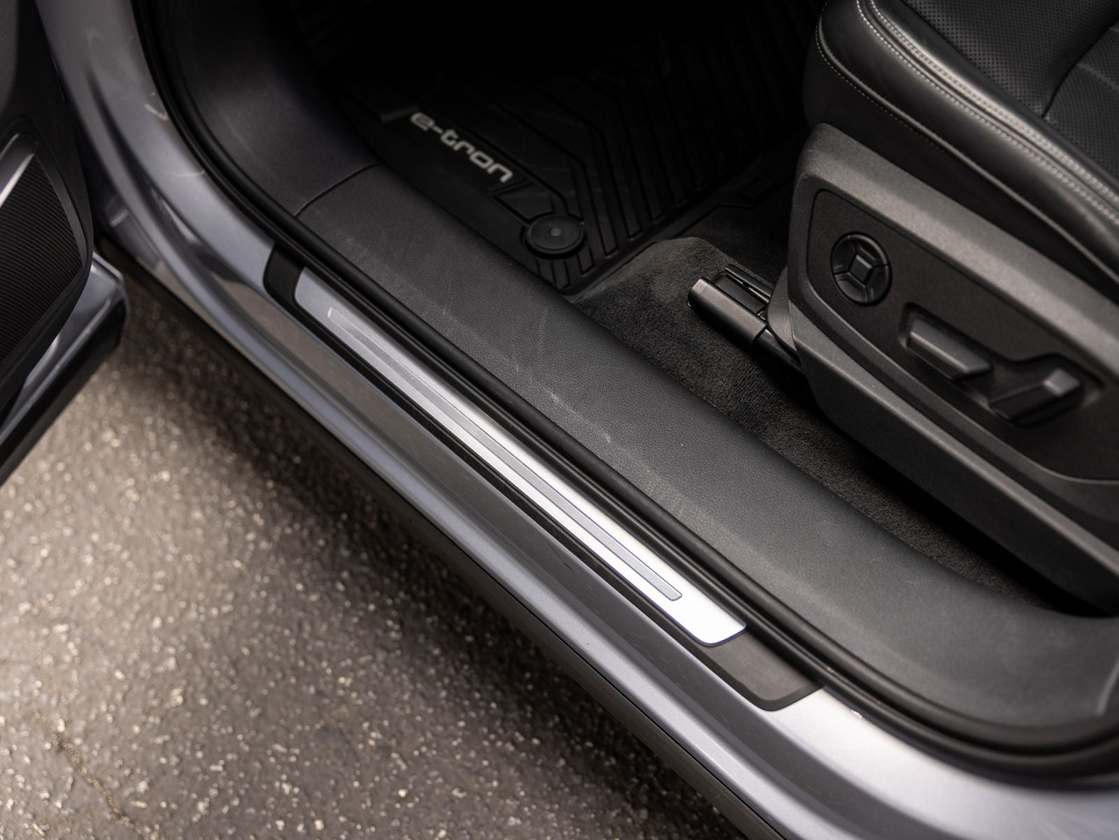 2023 Audi e-tron Premium Plus quattro