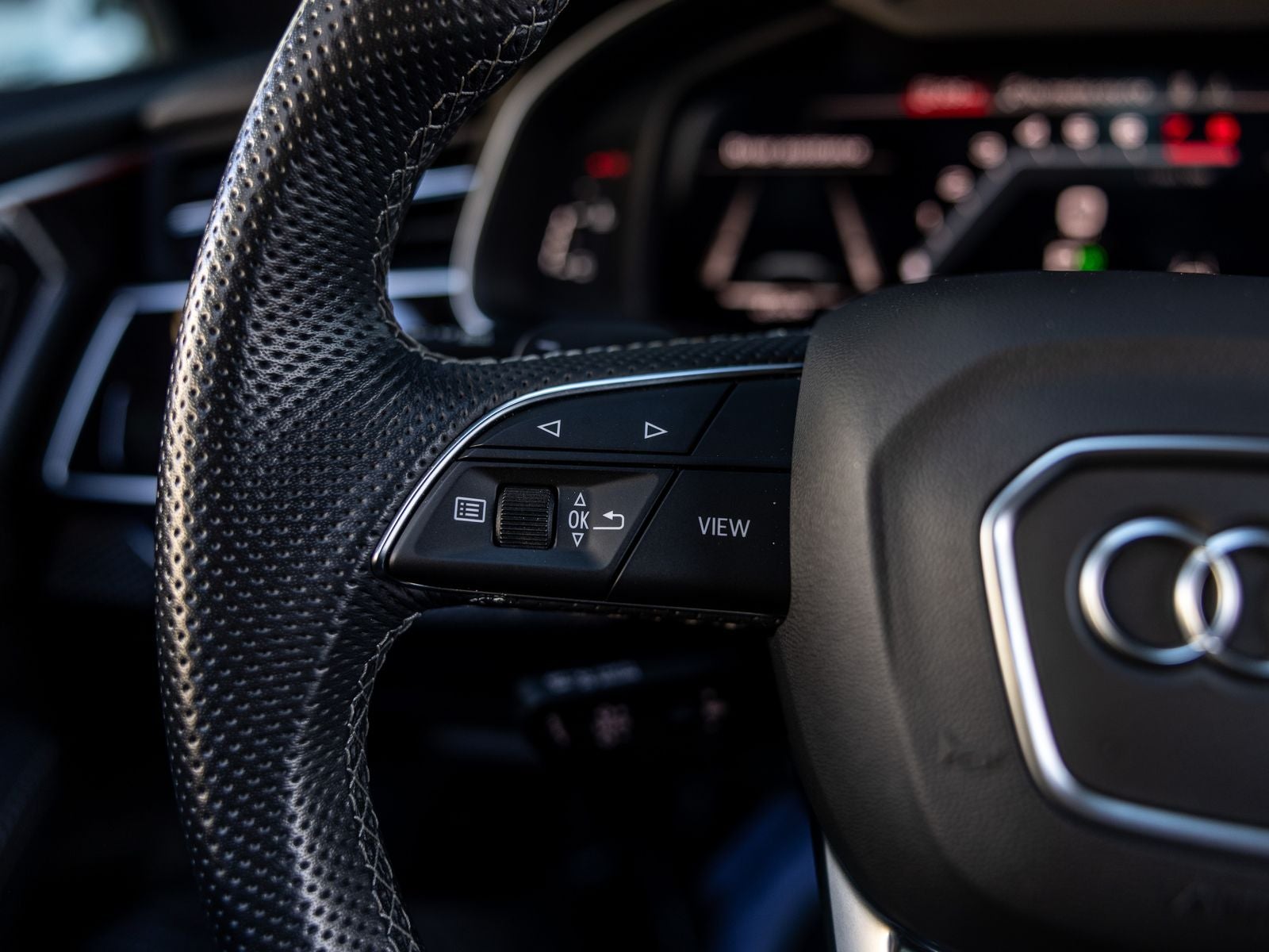 2023 Audi SQ7 Prestige quattro