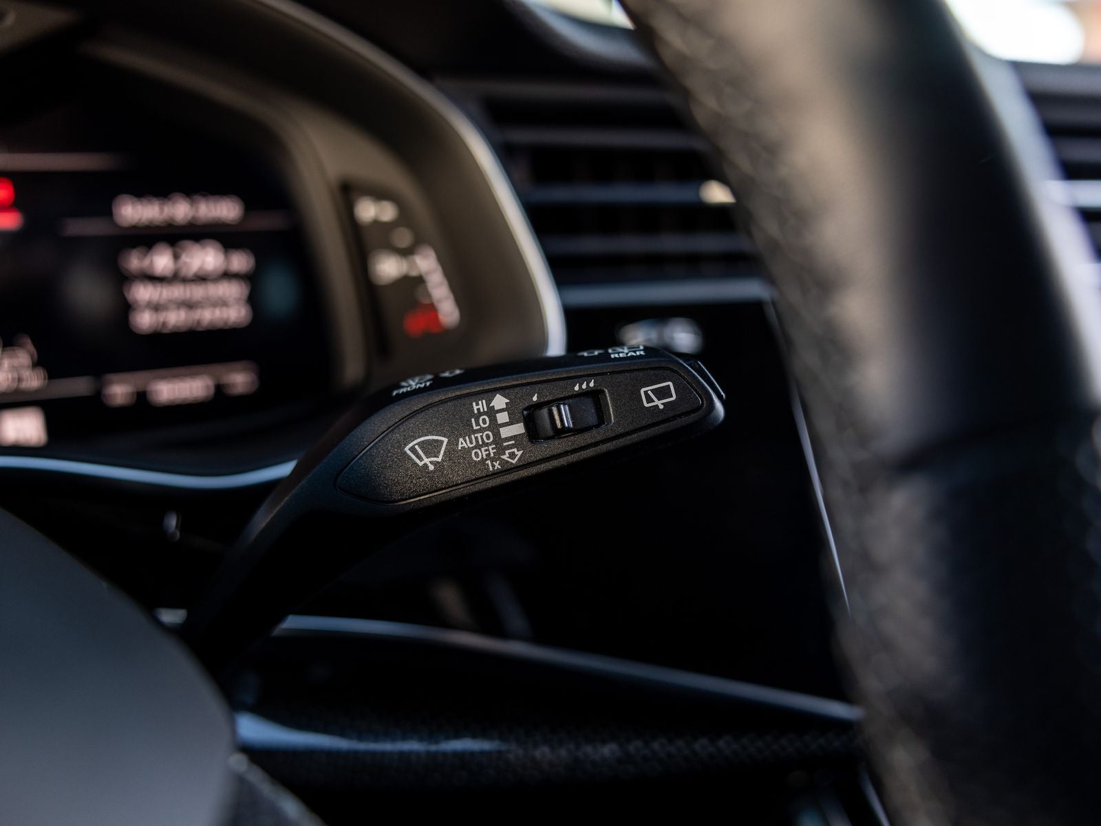 2023 Audi SQ7 Prestige quattro