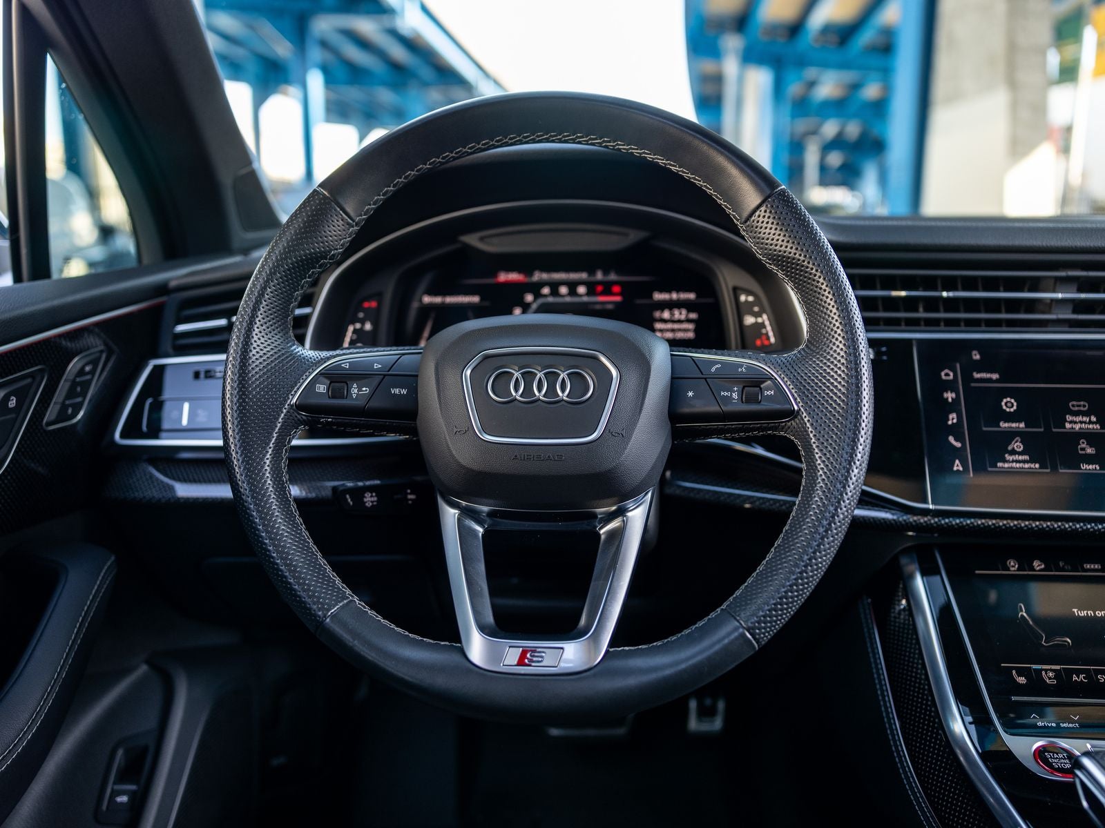 2023 Audi SQ7 Prestige quattro