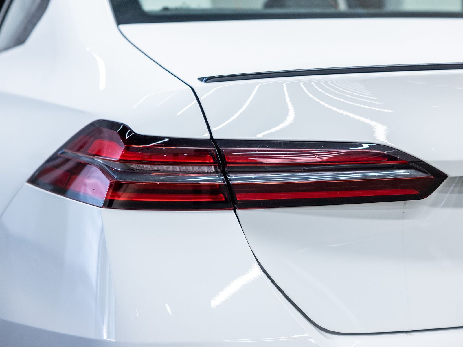 2024 BMW 5 Series 530i