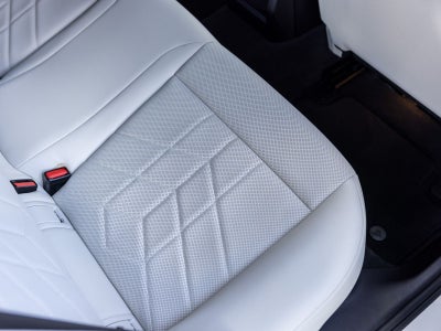 2024 BMW 5 Series 530i