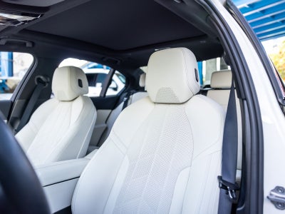 2024 BMW 5 Series 530i