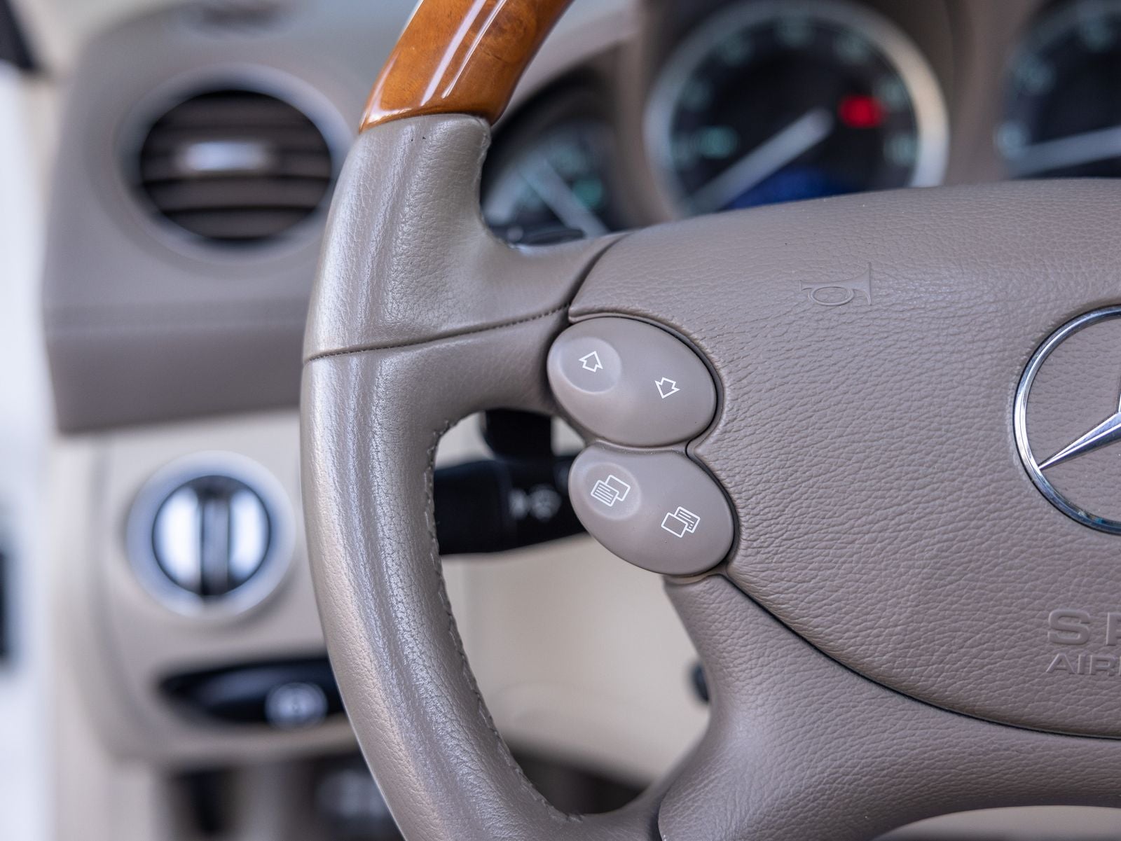 2007 Mercedes-Benz SL-Class SL 550