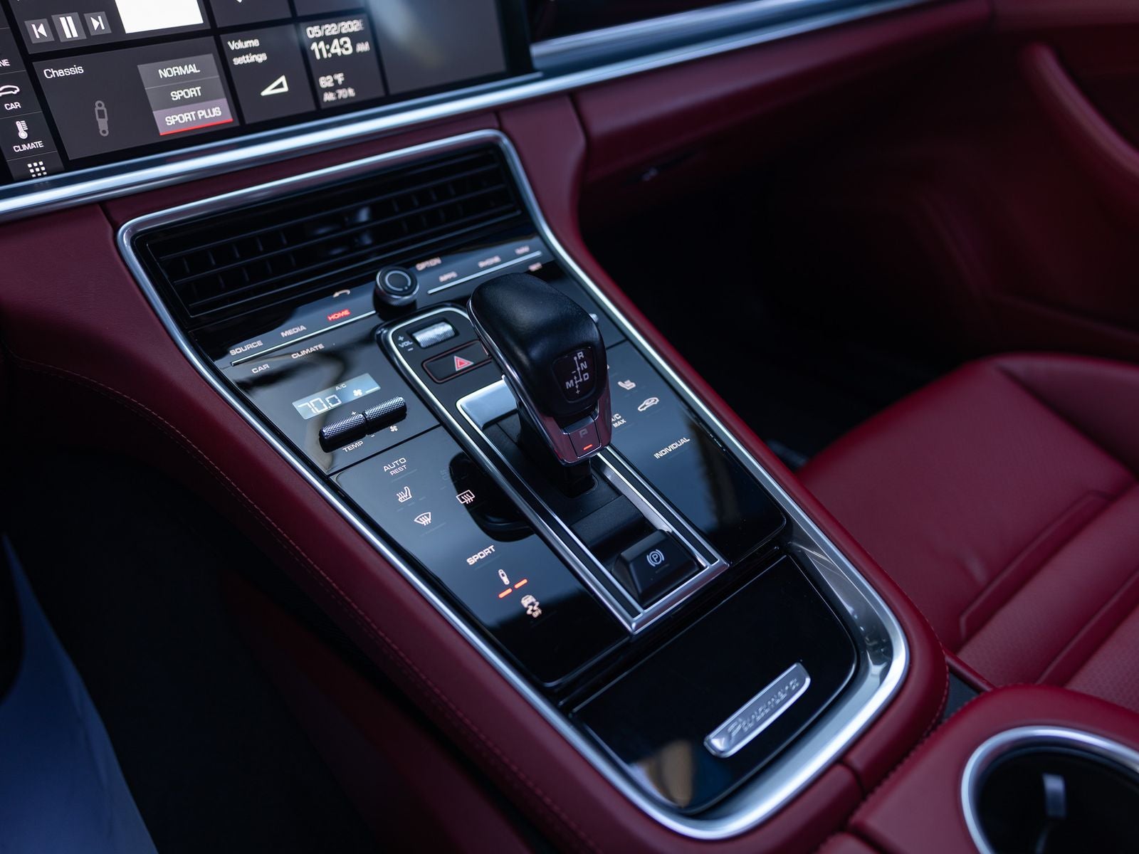 2020 Porsche Panamera Panamera