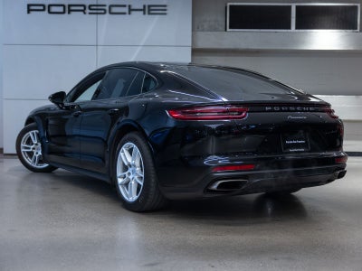2020 Porsche Panamera Panamera