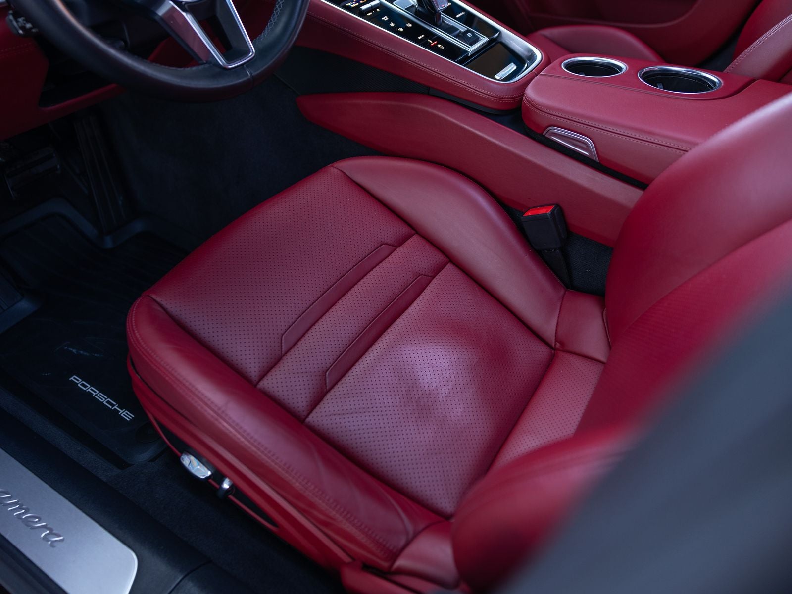 2020 Porsche Panamera Panamera