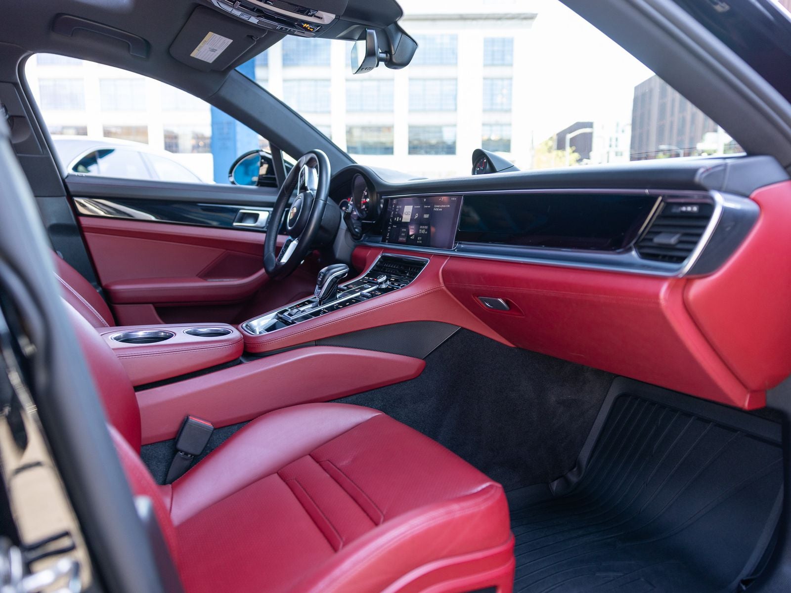 2020 Porsche Panamera Panamera