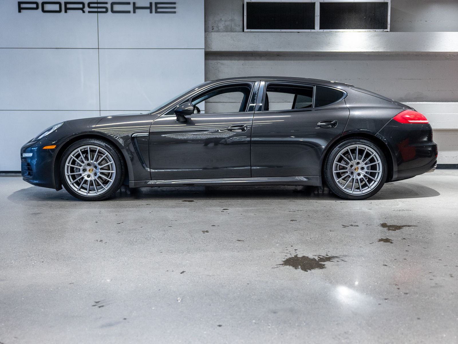 2015 Porsche Panamera Panamera