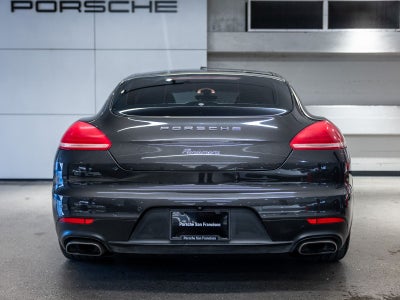 2015 Porsche Panamera Panamera