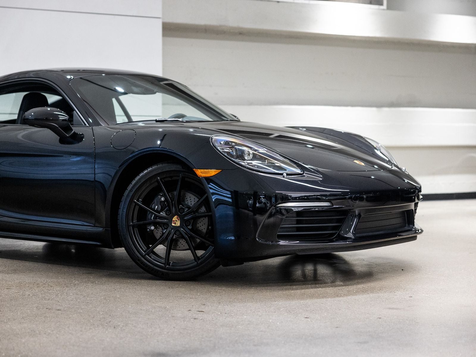 2025 Porsche 718 Cayman