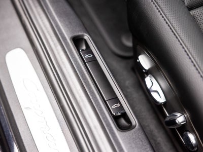 2025 Porsche 718 Cayman