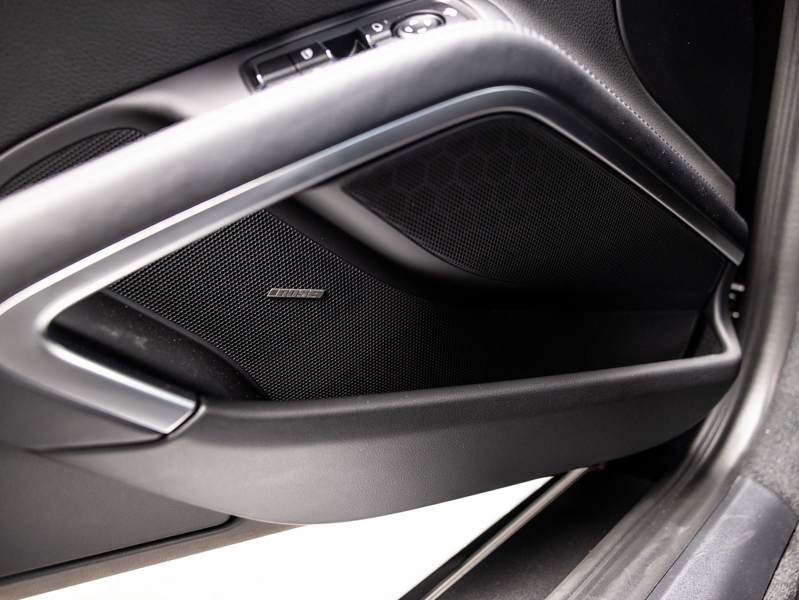 2025 Porsche 718 Cayman