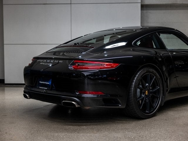 2018 Porsche 911 911 Carrera