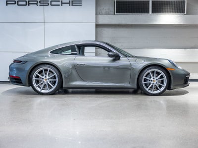 2024 Porsche 911 Carrera
