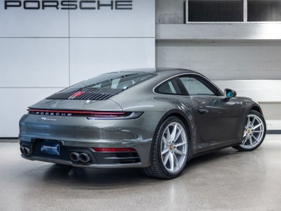 2024 Porsche 911 Carrera