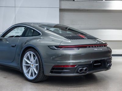 2024 Porsche 911 Carrera