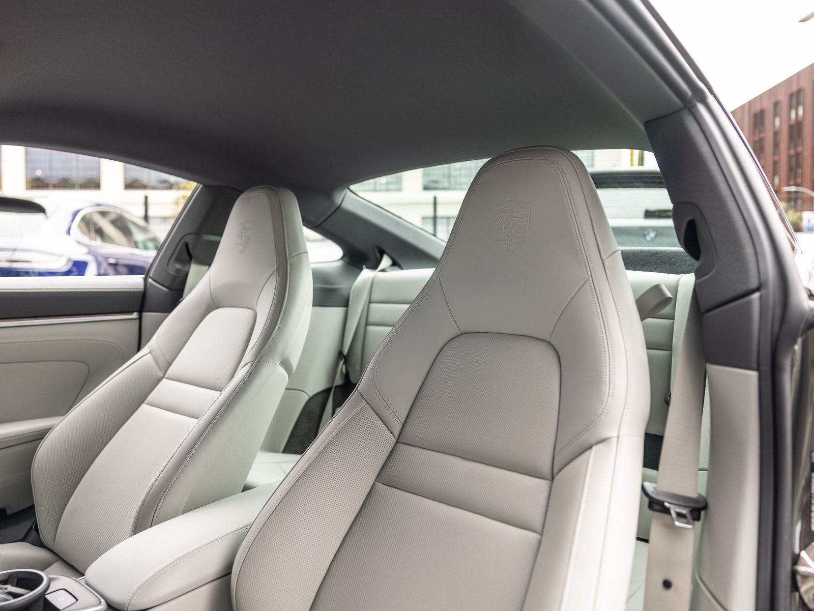 2024 Porsche 911 Carrera