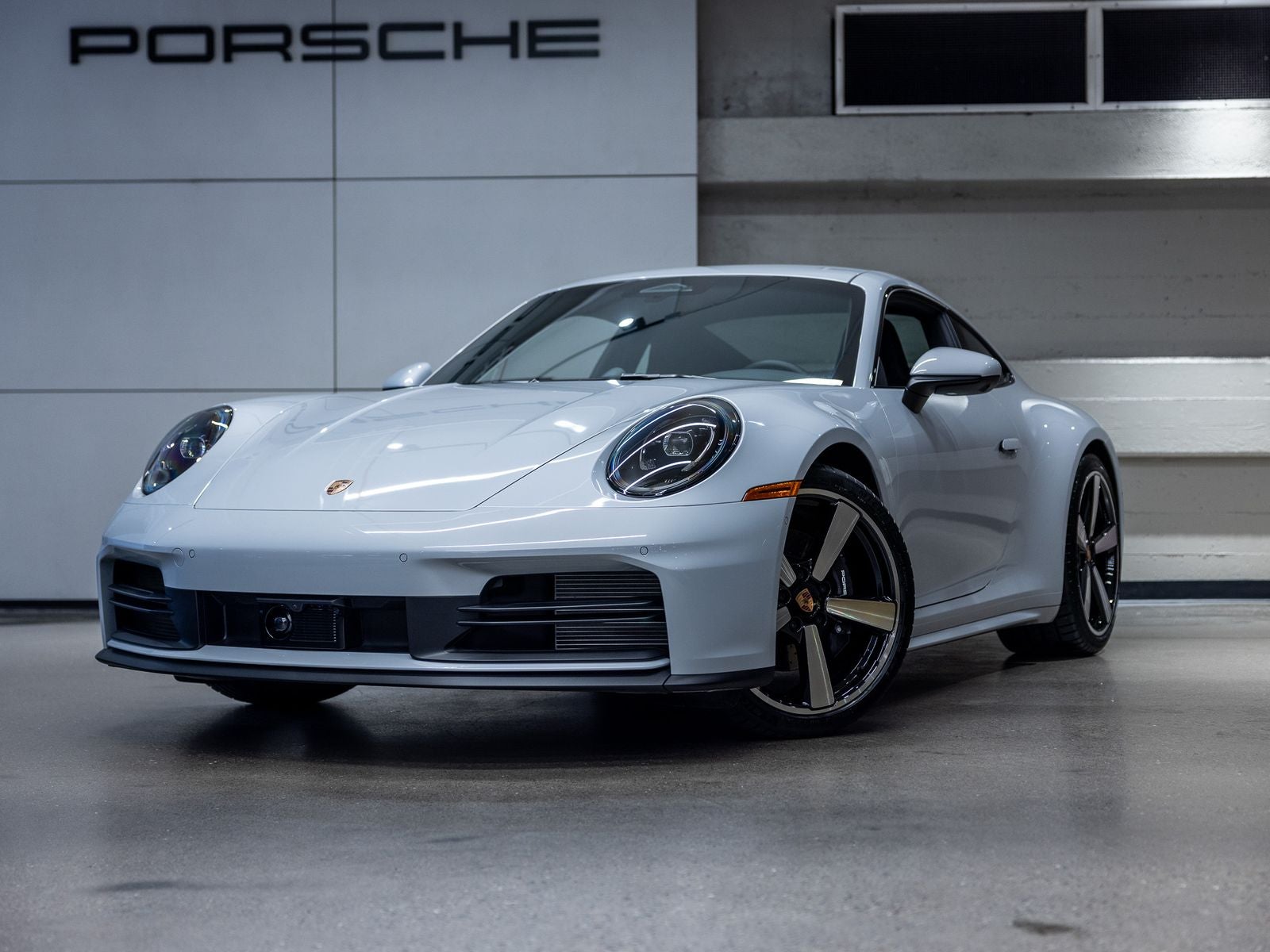 2026 Porsche 911 Carrera