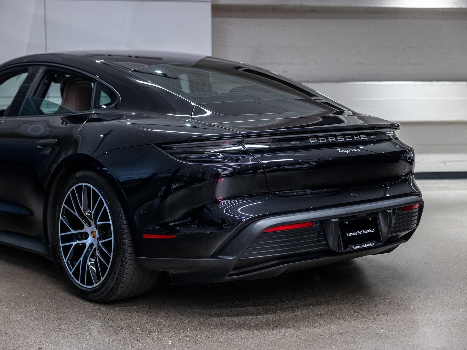 2025 Porsche Taycan Taycan