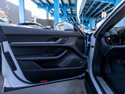 2026 Porsche Taycan Taycan
