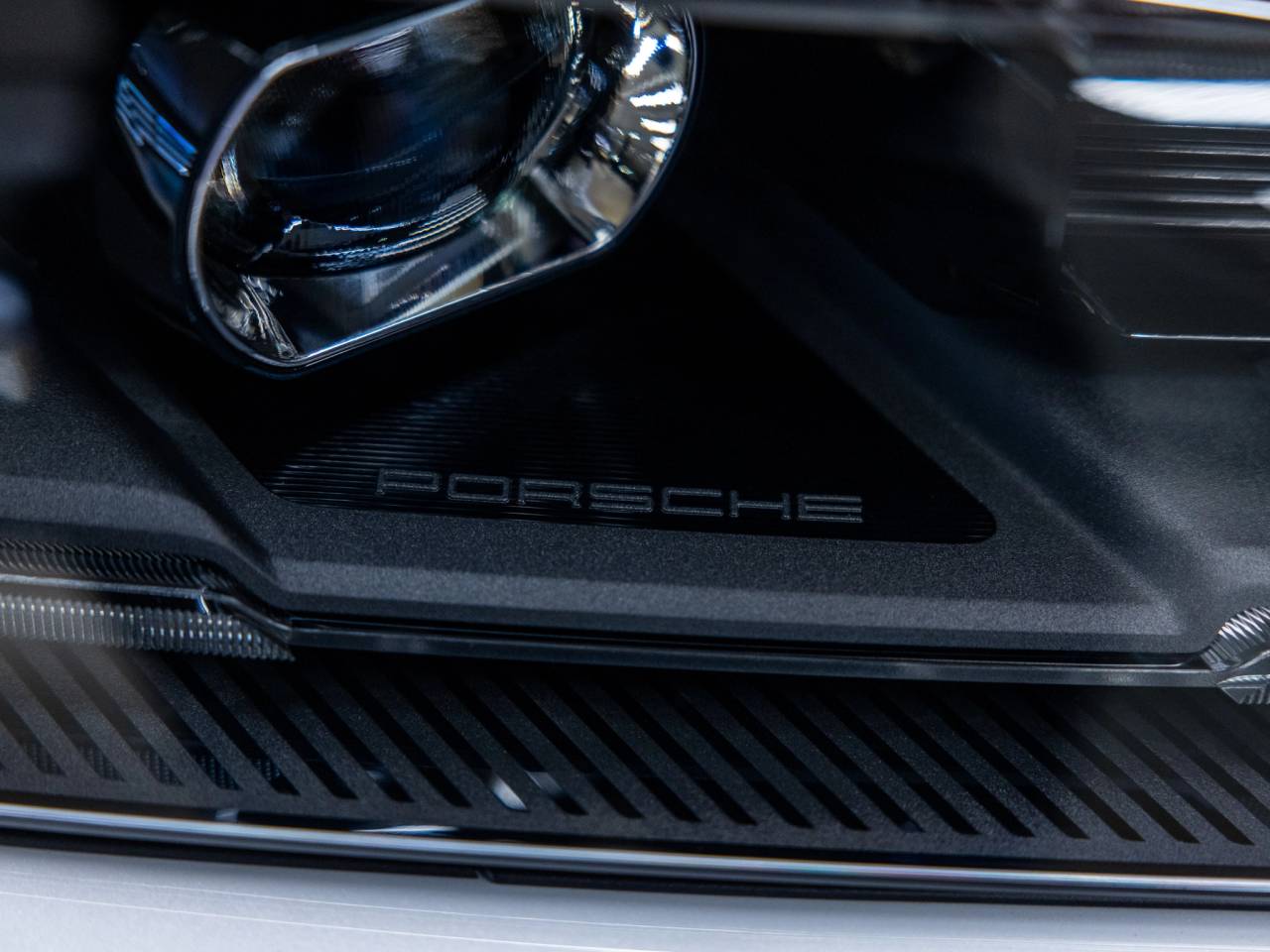 2026 Porsche Taycan Taycan