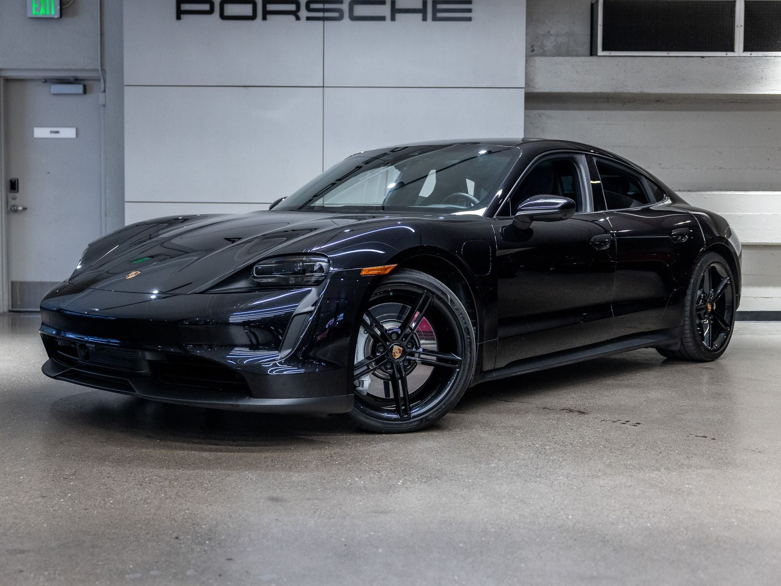 2023 Porsche Taycan -'s photo
