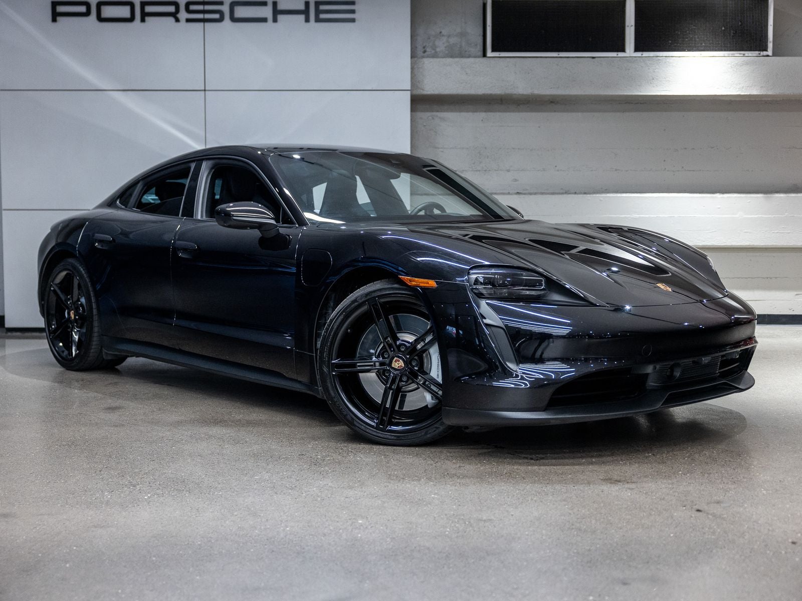 2023 Porsche Taycan Base