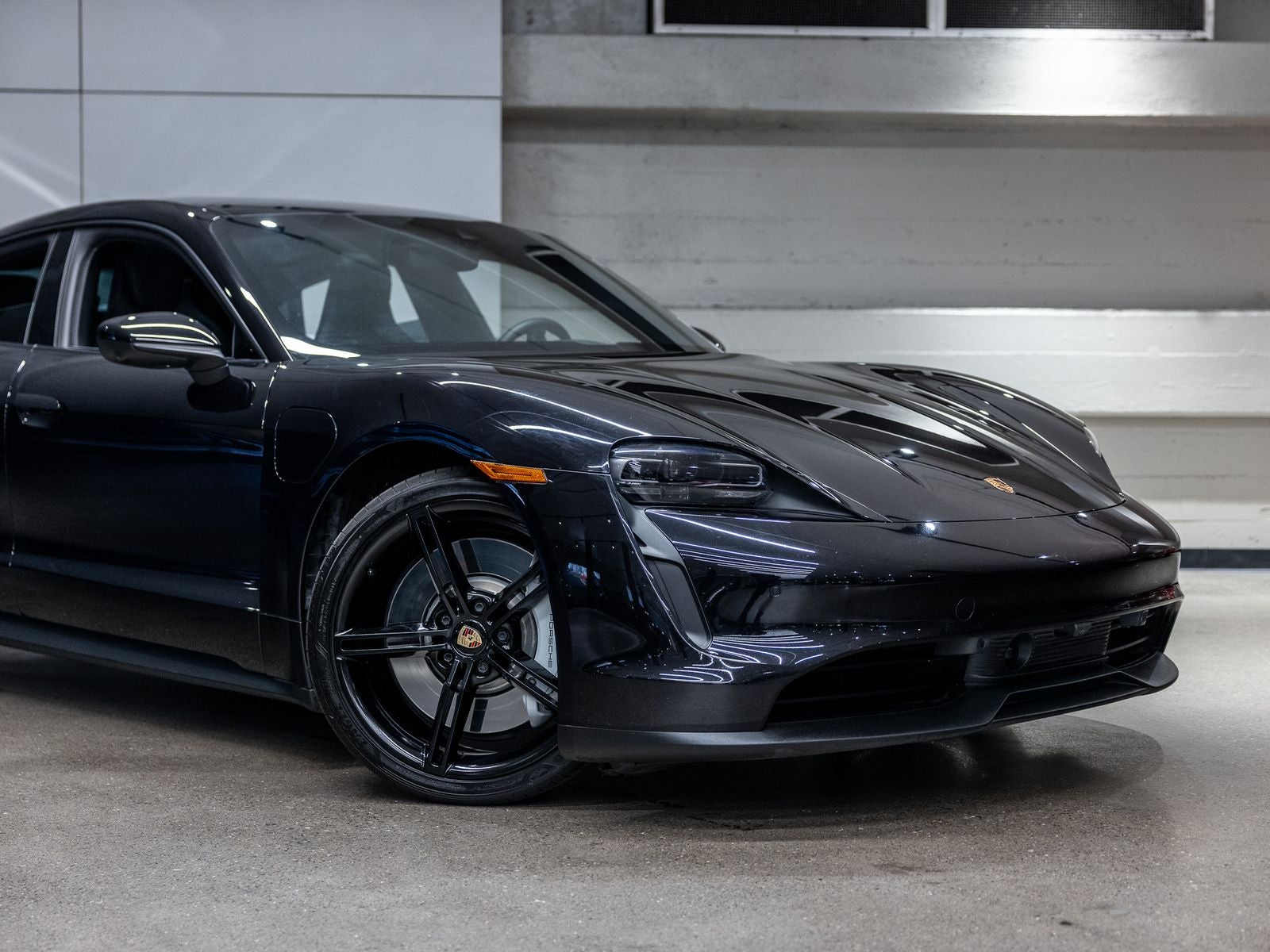 2023 Porsche Taycan Base