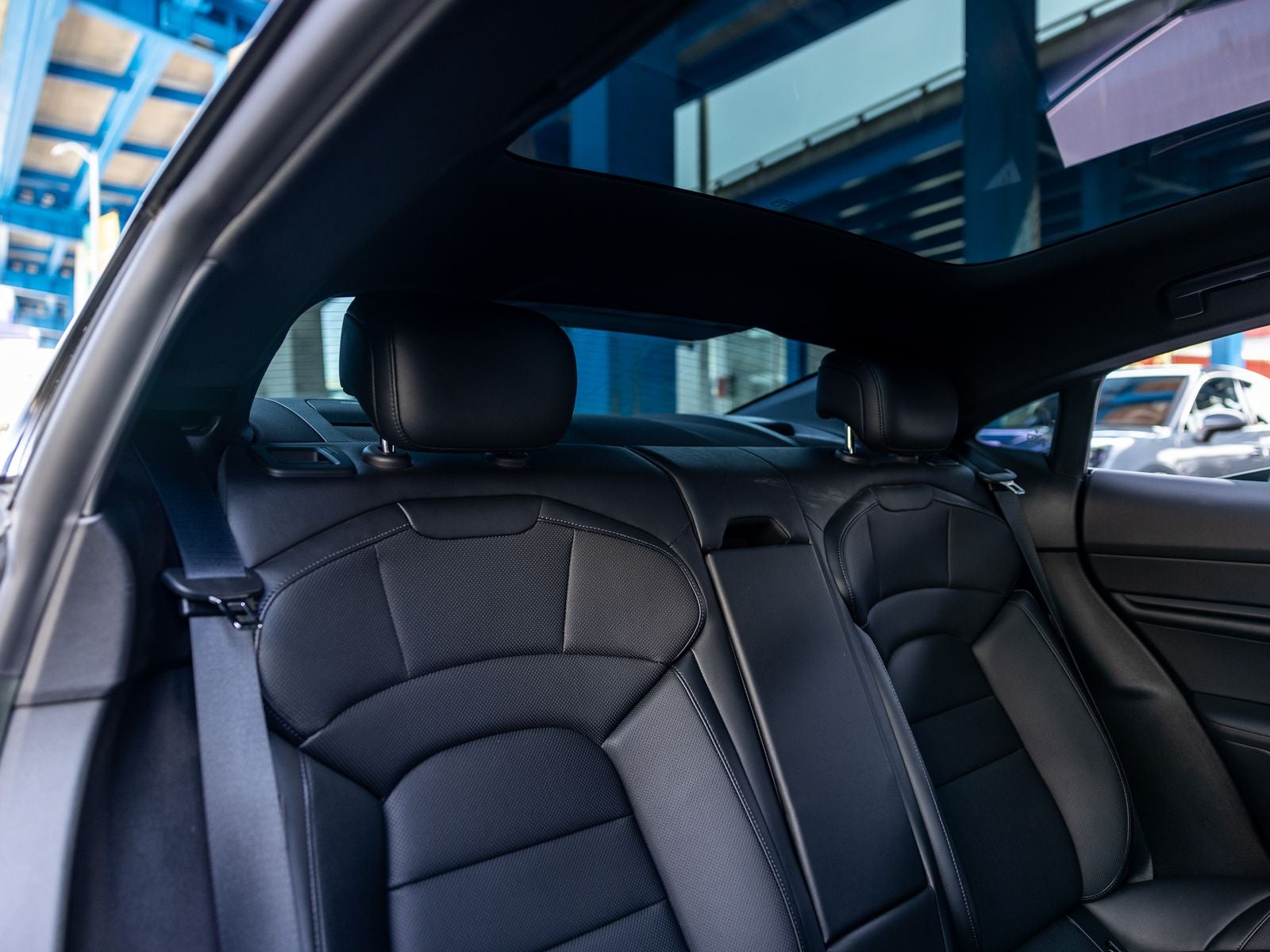 2023 Porsche Taycan Base