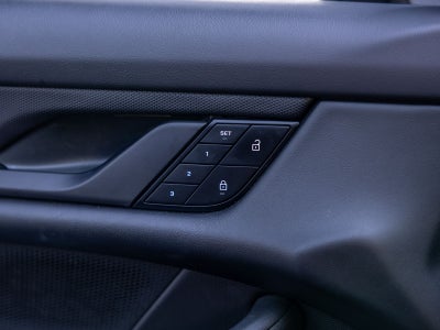 2023 Porsche Taycan Base
