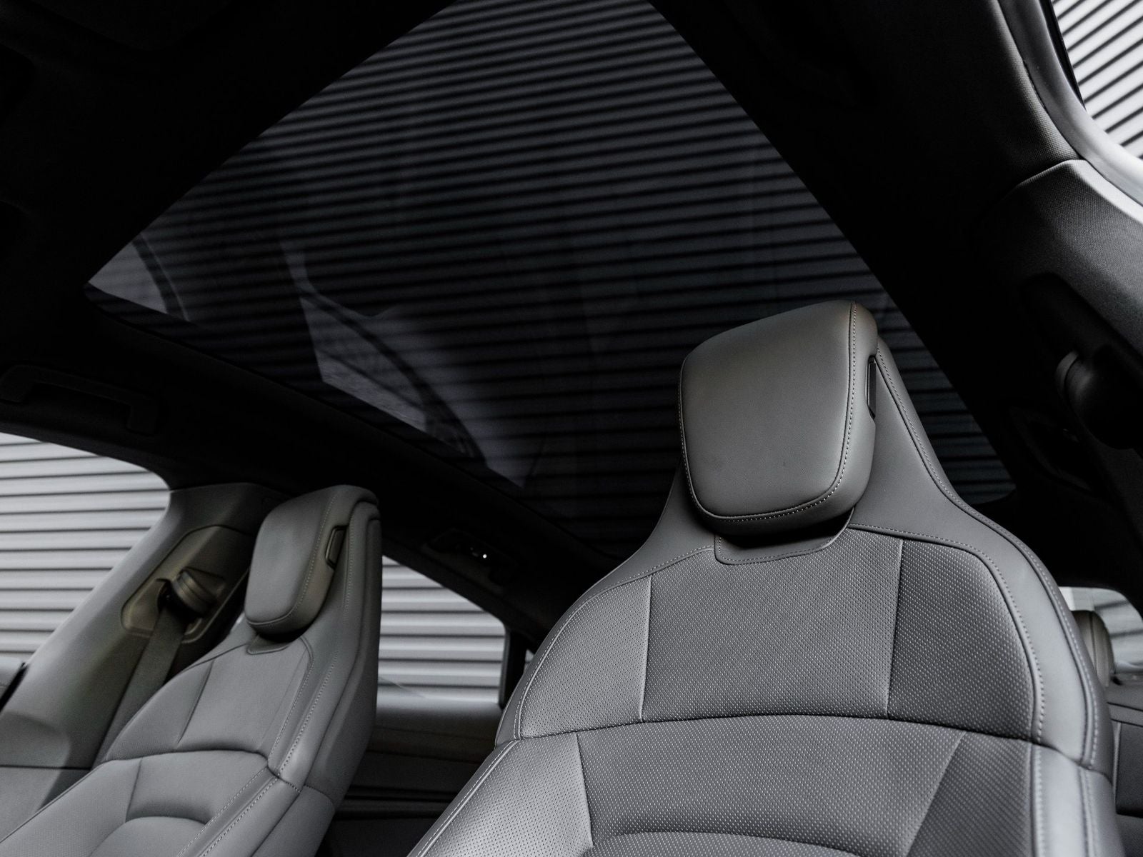 2025 Porsche Taycan Base