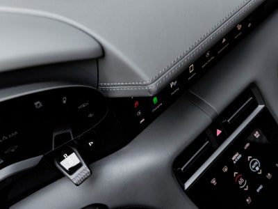 2025 Porsche Taycan Base