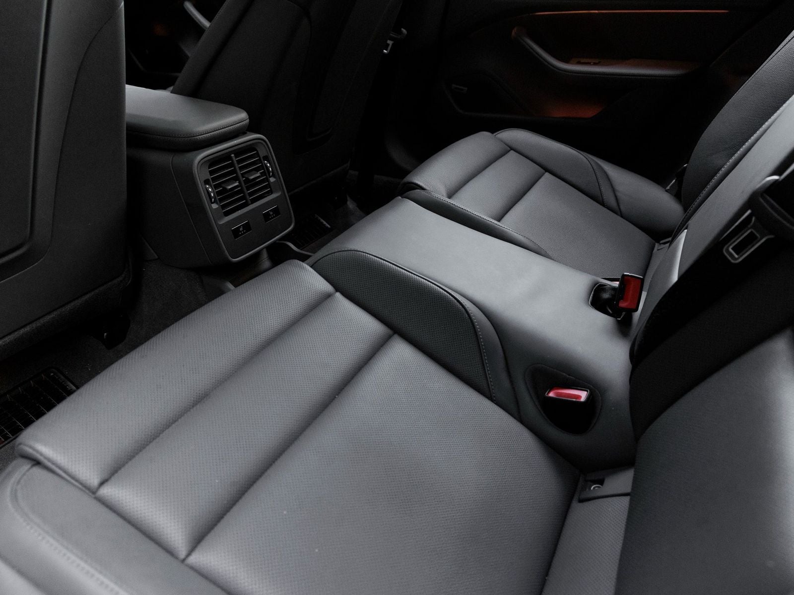 2025 Porsche Taycan Base