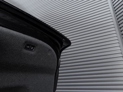 2025 Porsche Taycan Base