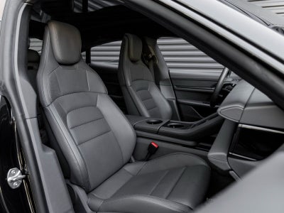 2025 Porsche Taycan Base