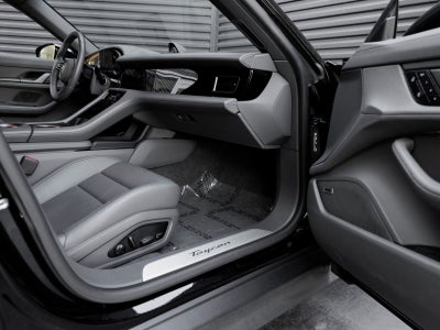 2025 Porsche Taycan Base