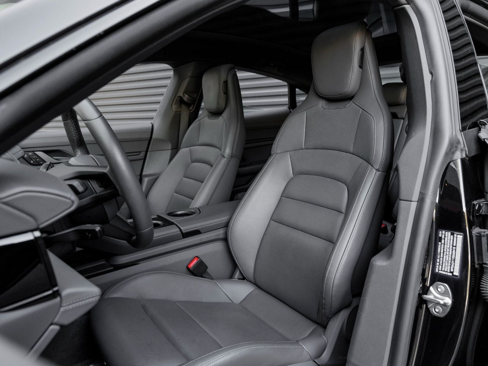 2025 Porsche Taycan Base