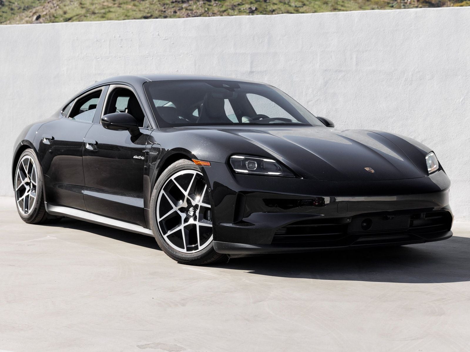 2025 Porsche Taycan Base